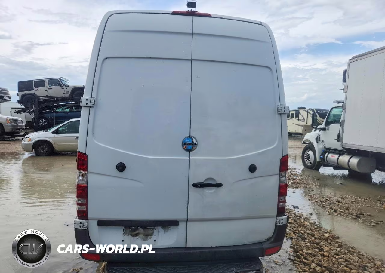 2015 Freightliner Sprinter 2500 Delivery Van VIN:WDYPE8DC4FP101310 - 6
