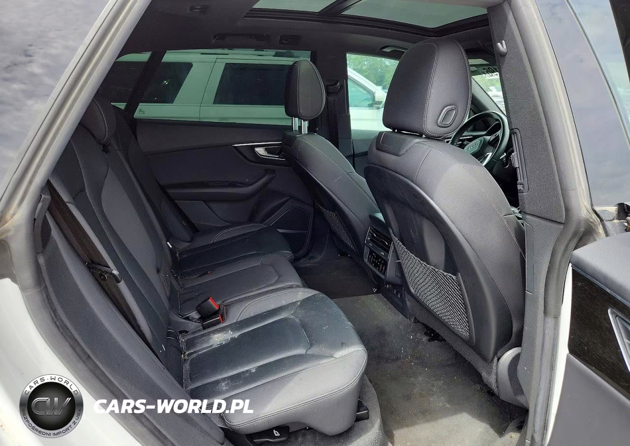 2019 Audi Q8 Prestige S-Line VIN:WA1FVBF12KD042523 - 11