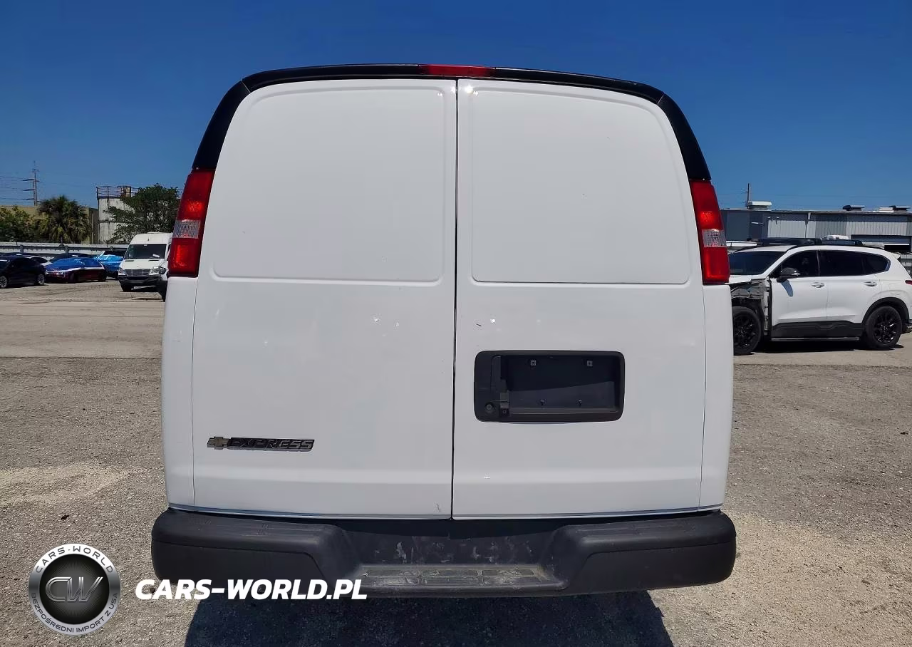 2022 Chevrolet Express G2500 VIN:1GCWGAFP9N1279871 - 6