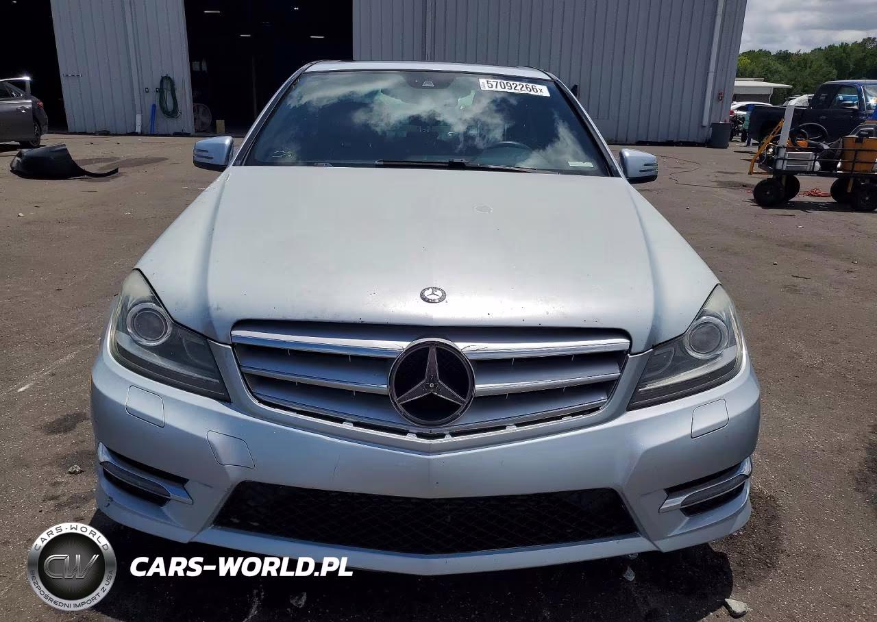 2013 Mercedes-Benz C 250 VIN:WDDGF4HB2DA854052 - 5