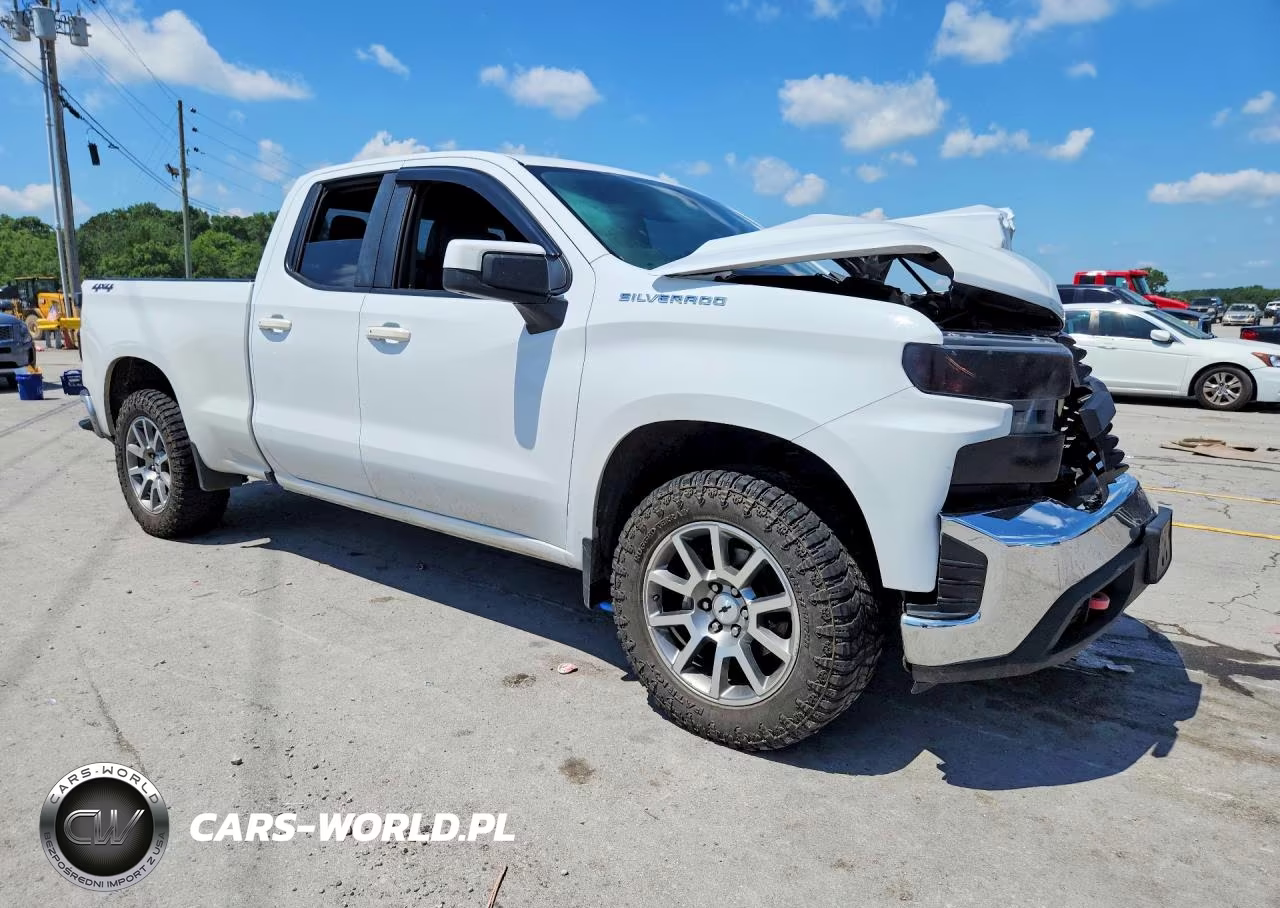 2020 Chevrolet Silverado K1500 VIN:1GCRYAEH2LZ243149 - 4