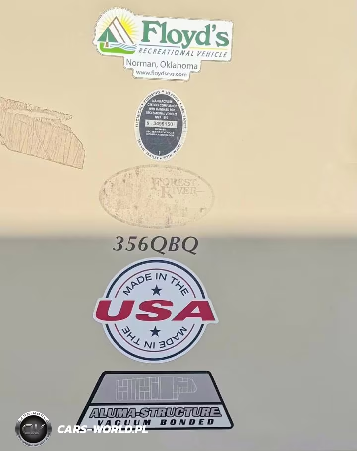2015 Forest River Salem Laminated Towables 356Qbq Slide-In Camper VIN:4X4FSBN24FU075886 - 13