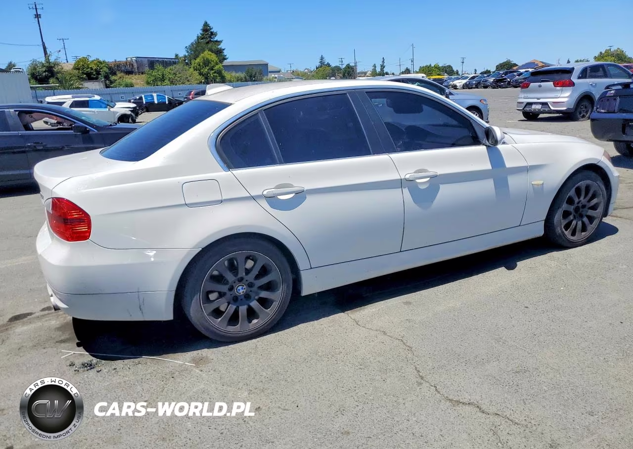2007 BMW 335 I VIN:WBAVB73587PA87812 - 3