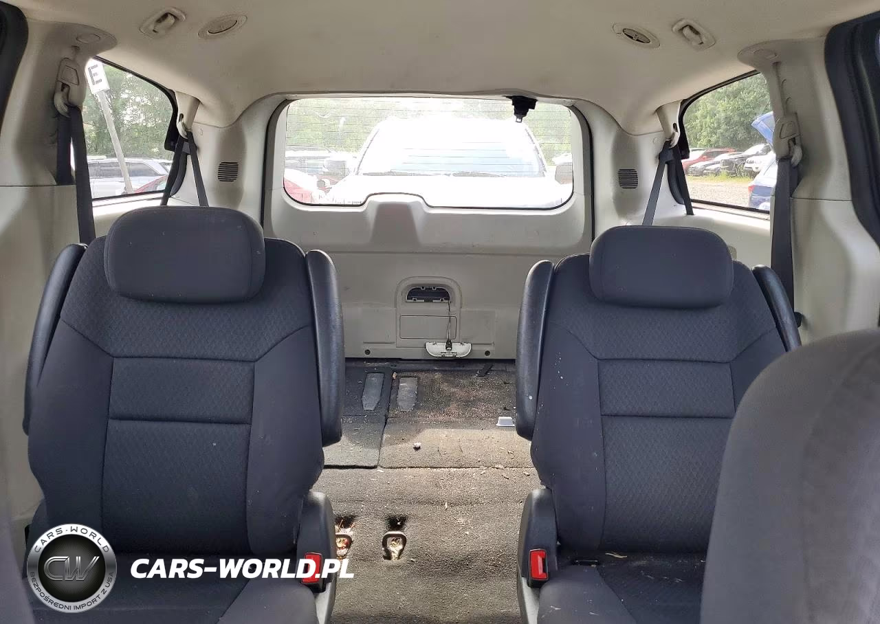 2010 Dodge Caravan VIN:2D4RN3D13AR365313 - 10