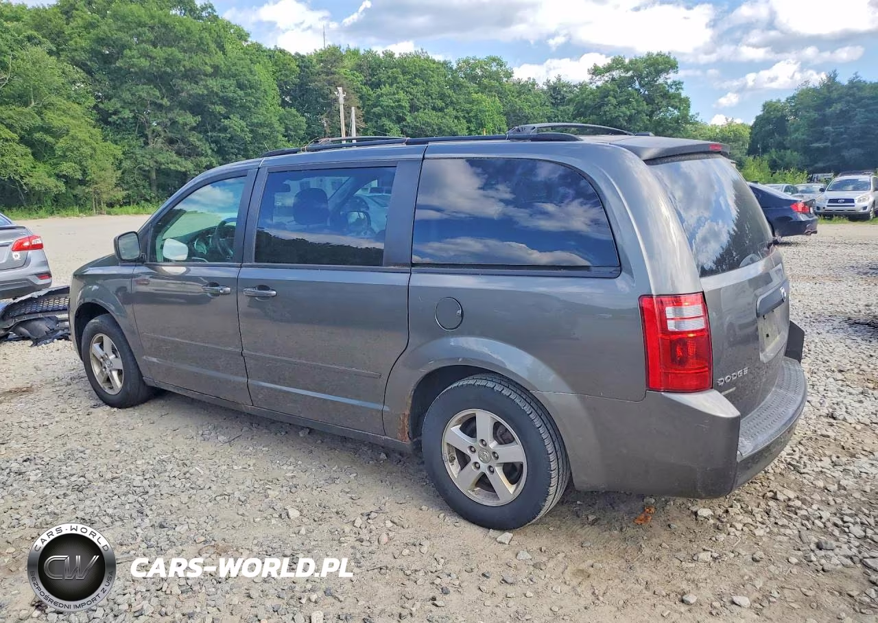 2010 Dodge Caravan VIN:2D4RN3D13AR365313 - 2