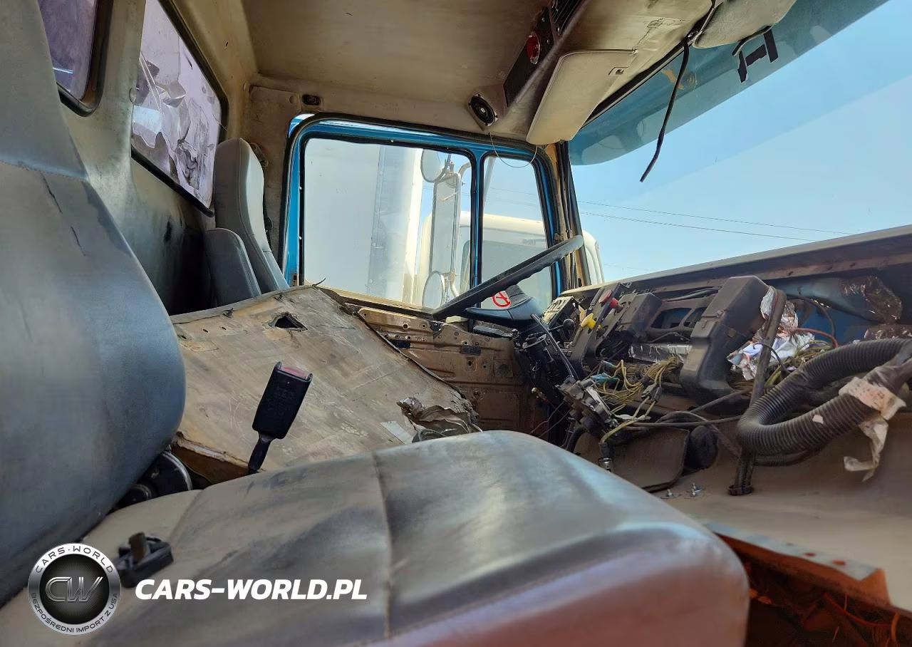 2002 Freightliner Fl112 Roll-Off Container Truck VIN:1FVHBGAS02HK13285 - 11