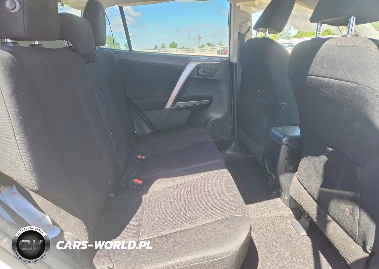 2016 Toyota Rav4 Le VIN:JTMBFREV0GJ083854 - 11