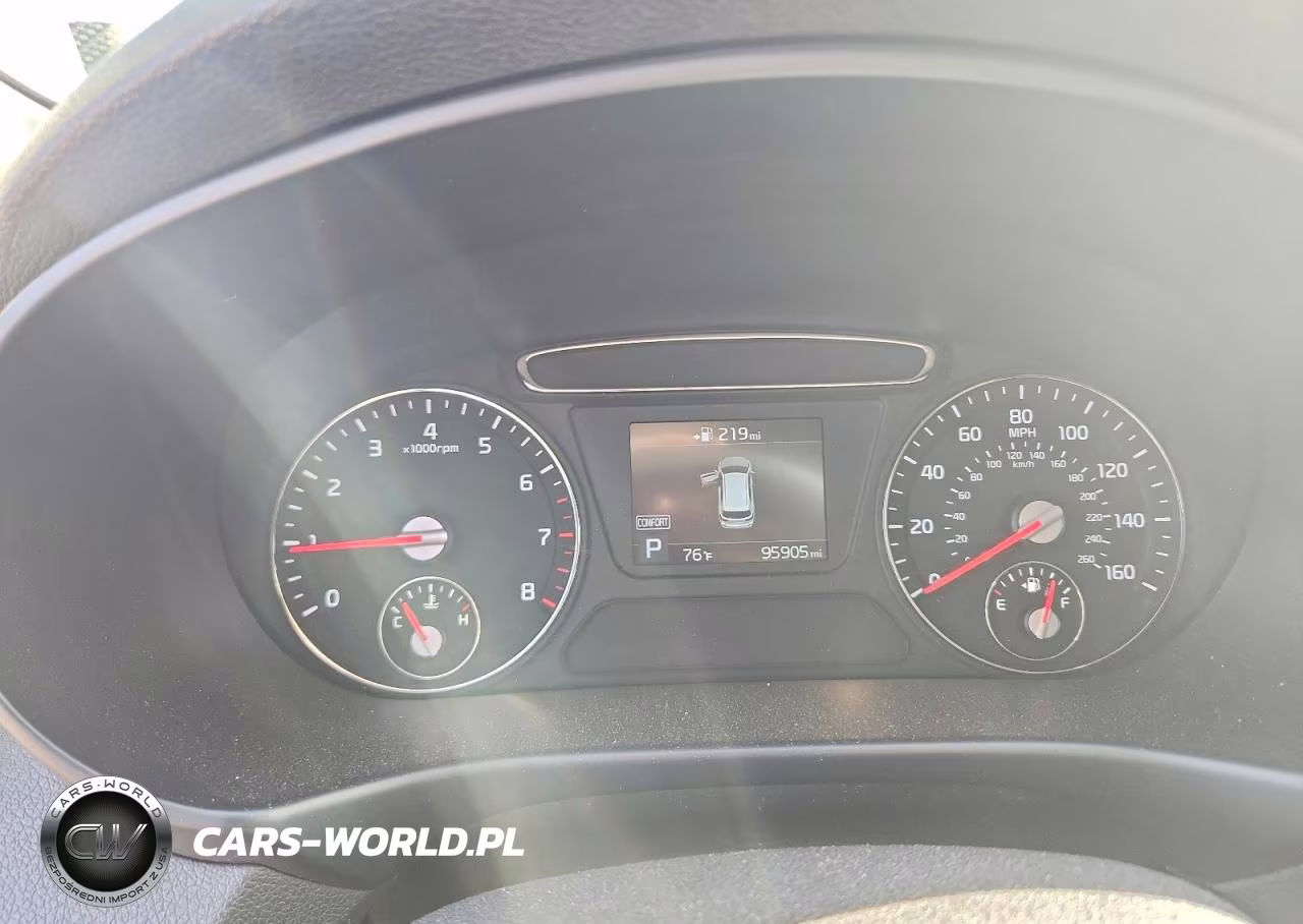 2019 Kia Sorento L VIN:5XYPG4A33KG569660 - 9