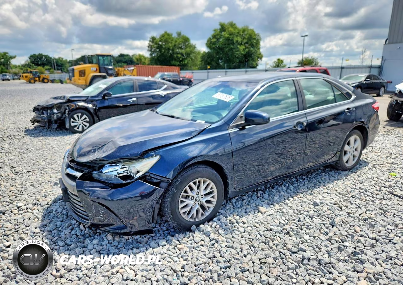 2016 Toyota Camry Le