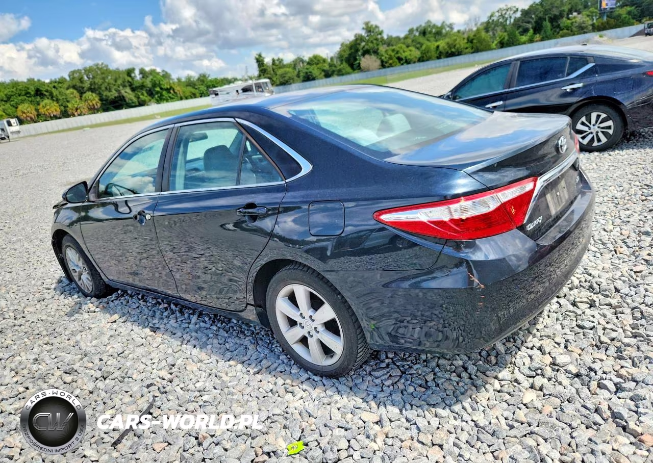 2016 Toyota Camry Le VIN:4T1BF1FK1GU609375 - 2