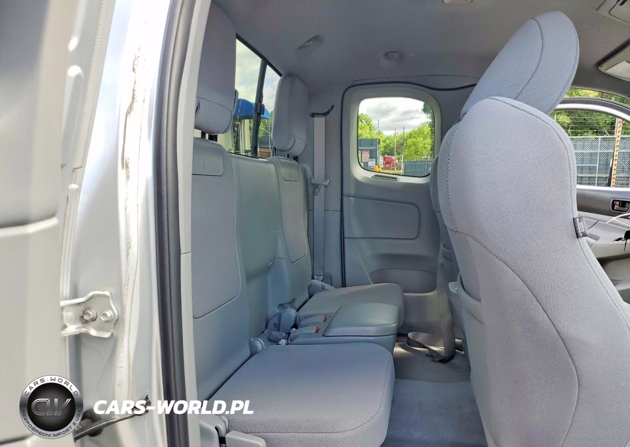 2011 Toyota Tacoma Access Cab VIN:5TFUU4EN3BX014292 - 10