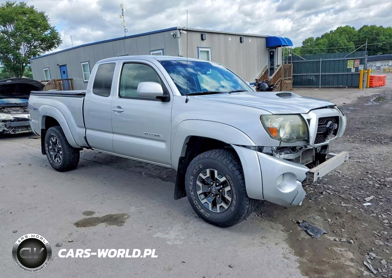 2011 Toyota Tacoma Access Cab VIN:5TFUU4EN3BX014292 - 4