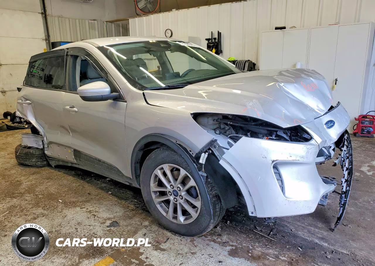 2020 Ford Escape Se VIN:1FMCU9G66LUA19399 - 4