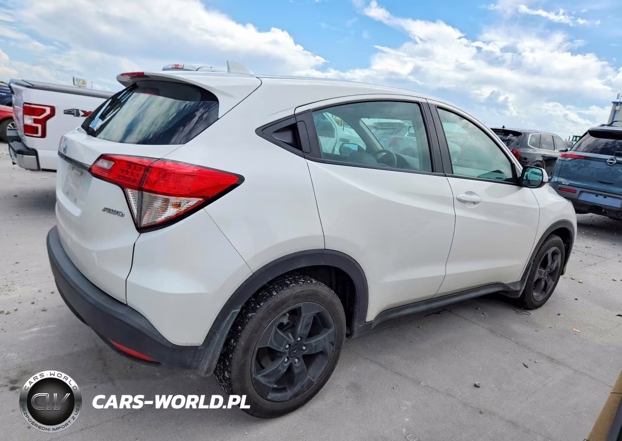 2021 Honda Hr-V Lx VIN:3CZRU6H32MM720961 - 3