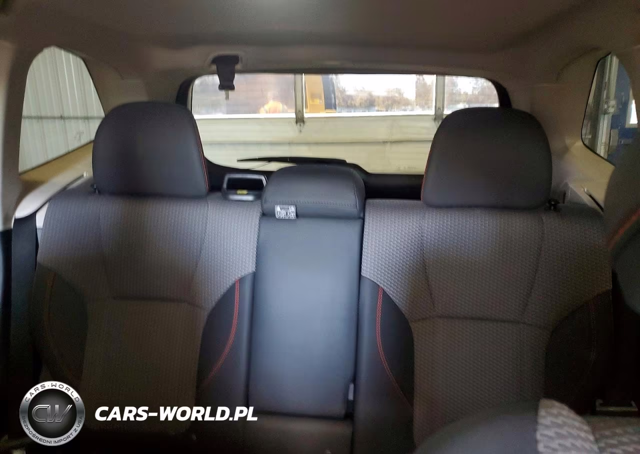 2020 Subaru Forester Sport VIN:JF2SKARC3LH563234 - 10