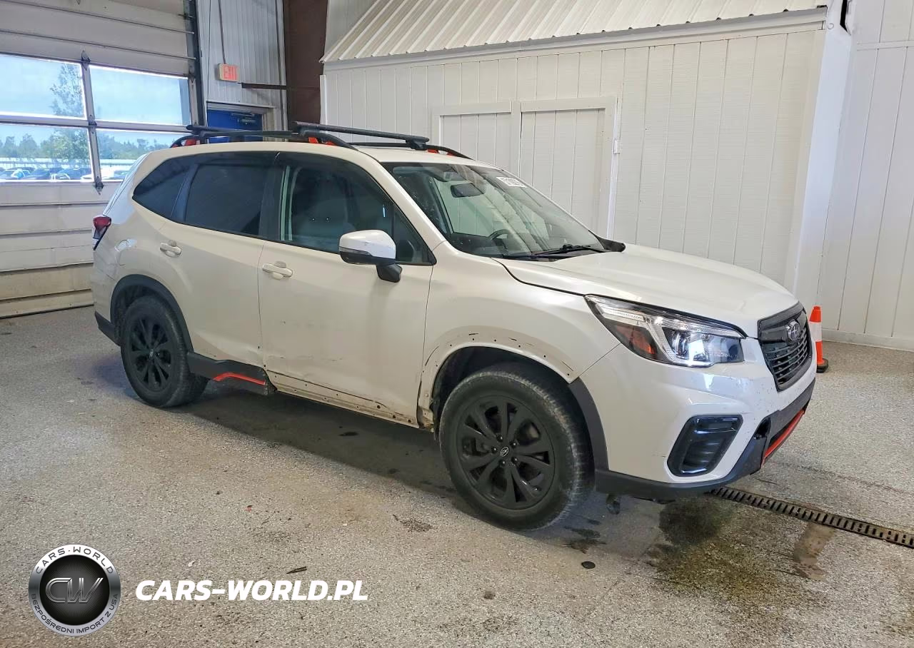 2020 Subaru Forester Sport VIN:JF2SKARC3LH563234 - 4