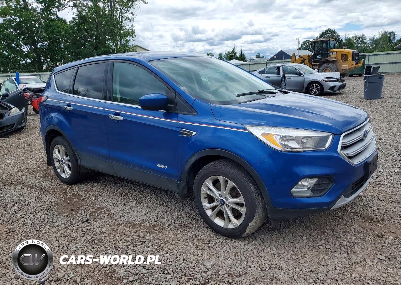 2019 Ford Escape Se VIN:1FMCU9GD8KUA08823 - 4