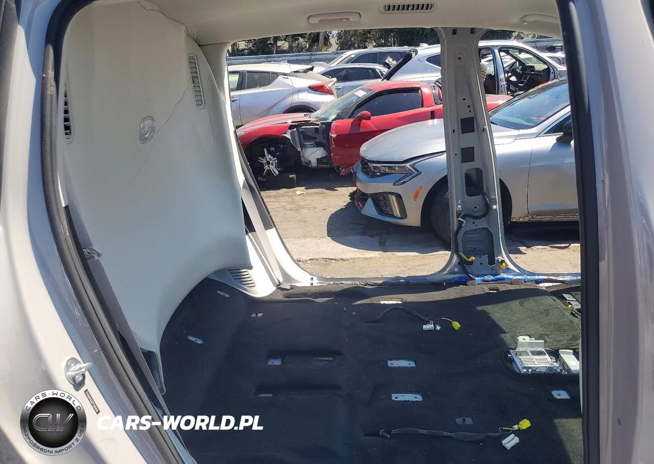 2026 Hyundai Ioniq 9 Sel VIN:7YAMUFS32TY004596 - 11