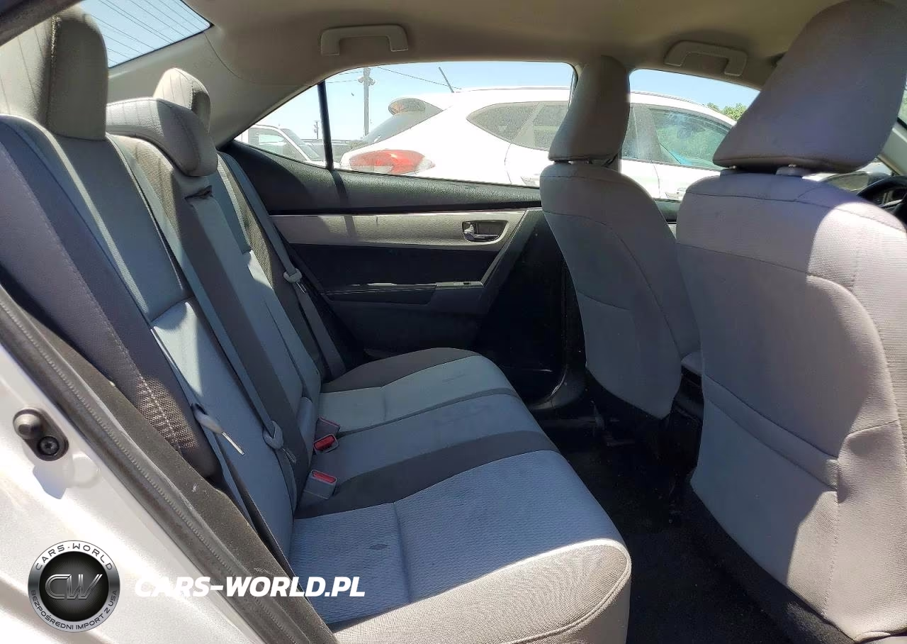 2017 Toyota Corolla Le VIN:5YFBURHE9HP685442 - 10