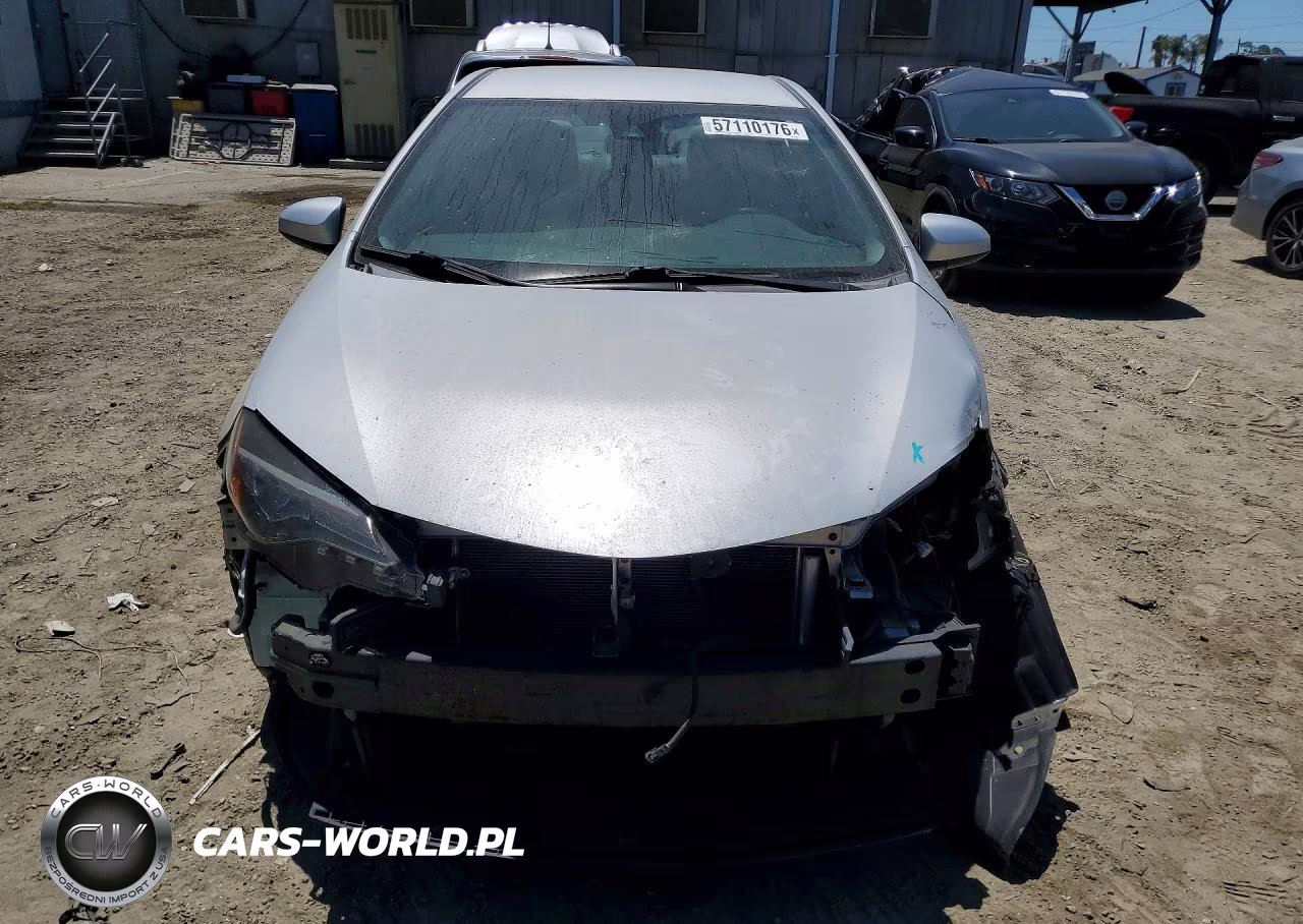 2017 Toyota Corolla Le VIN:5YFBURHE9HP685442 - 5