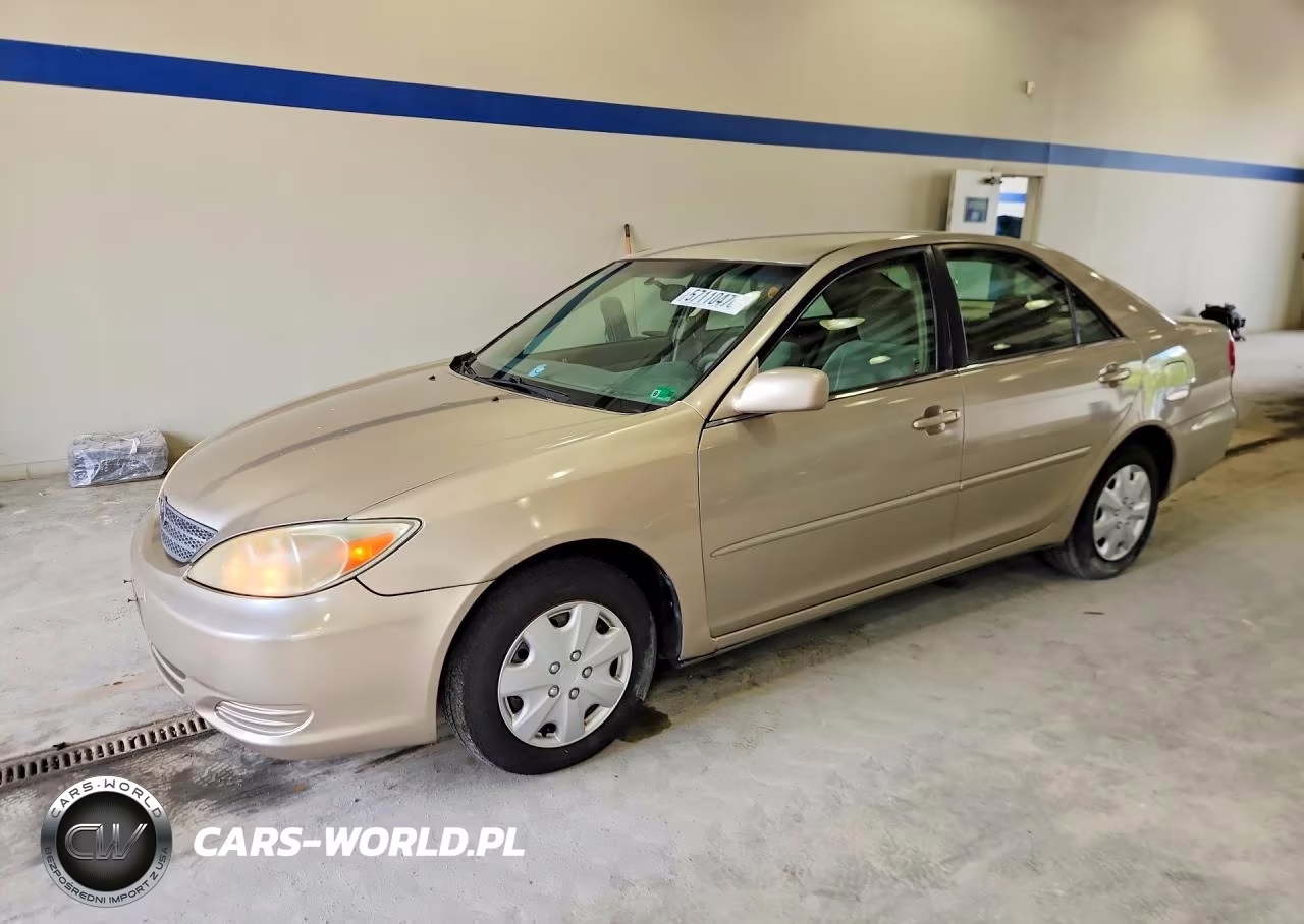 2004 Toyota Camry