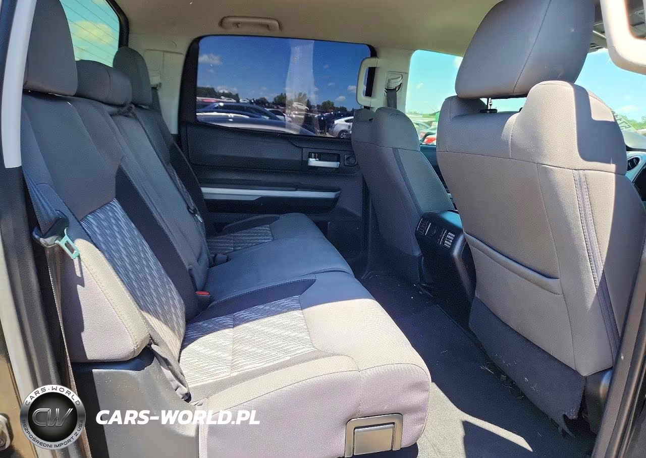 2019 Toyota Tundra Sr5 VIN:5TFDY5F11KX807628 - 10