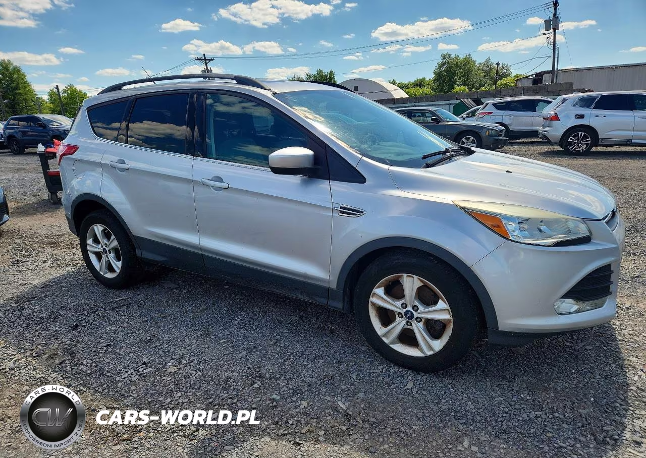 2015 Ford Escape Se VIN:1FMCU9GX2FUA72789 - 4