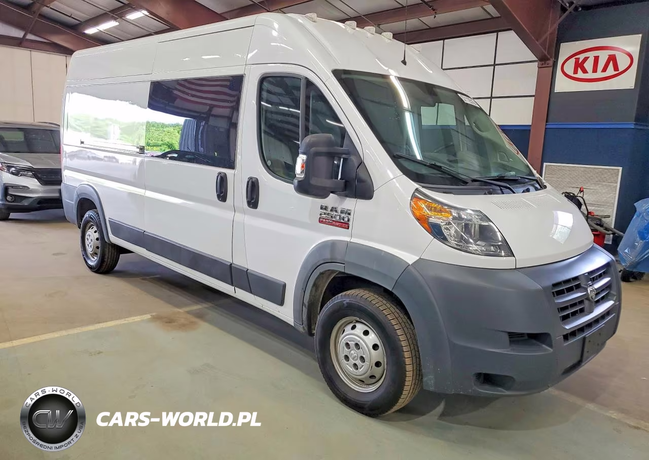 2018 Ram Promaster 2500 2500 High VIN:3C6TRVDG0JE155039 - 4