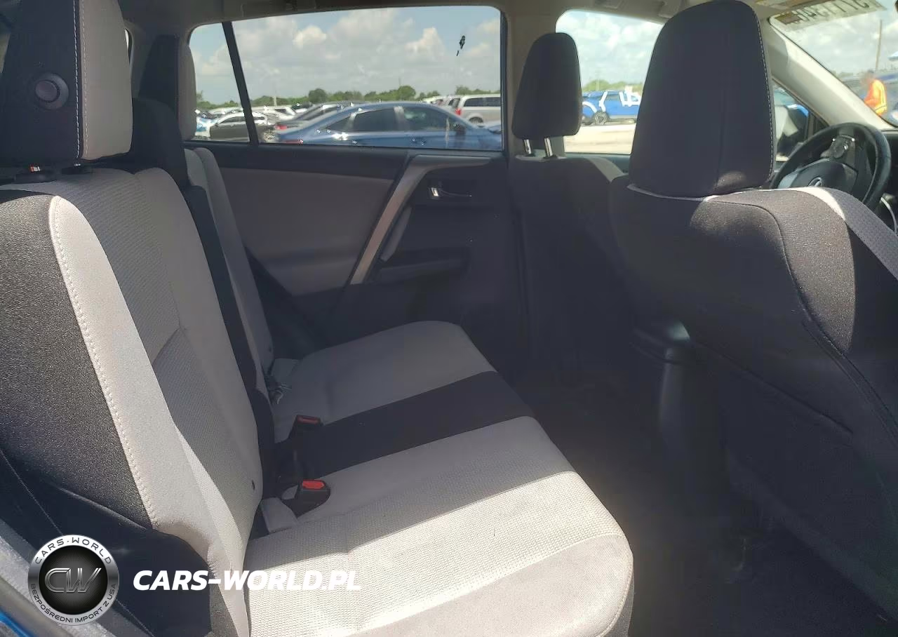 2018 Toyota Rav4 Xle VIN:2T3WFREV9JW482644 - 11