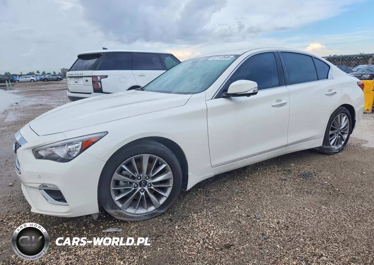 2023 Infiniti Q50 Luxe – zdjęcie 1 z 12