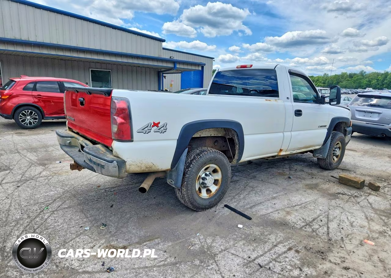 2006 Chevrolet Silverado K2500 Heavy Duty VIN:1GCHK24U26E147101 - 3