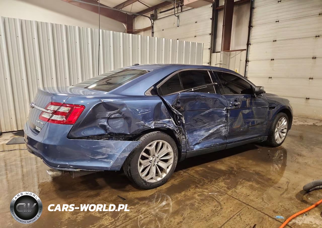 2018 Ford Taurus Limited VIN:1FAHP2F86JG134985 - 3
