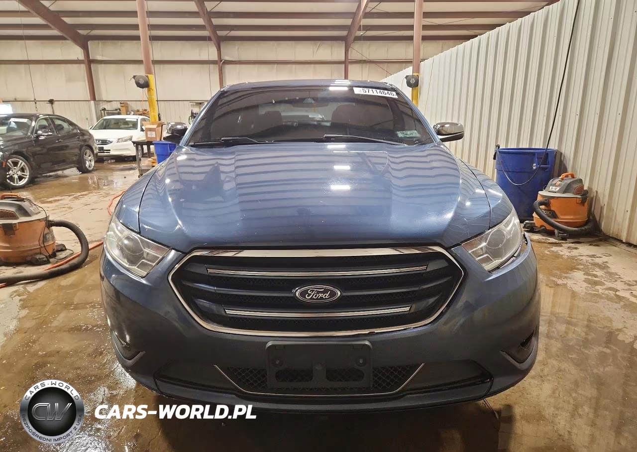 2018 Ford Taurus Limited VIN:1FAHP2F86JG134985 - 5