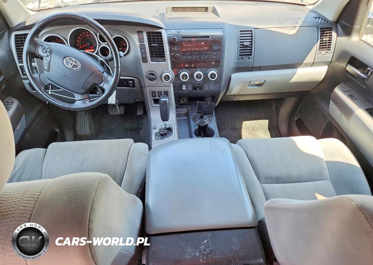 2013 Toyota Sequoia Sr5 VIN:5TDBY5G15DS082730 - 8