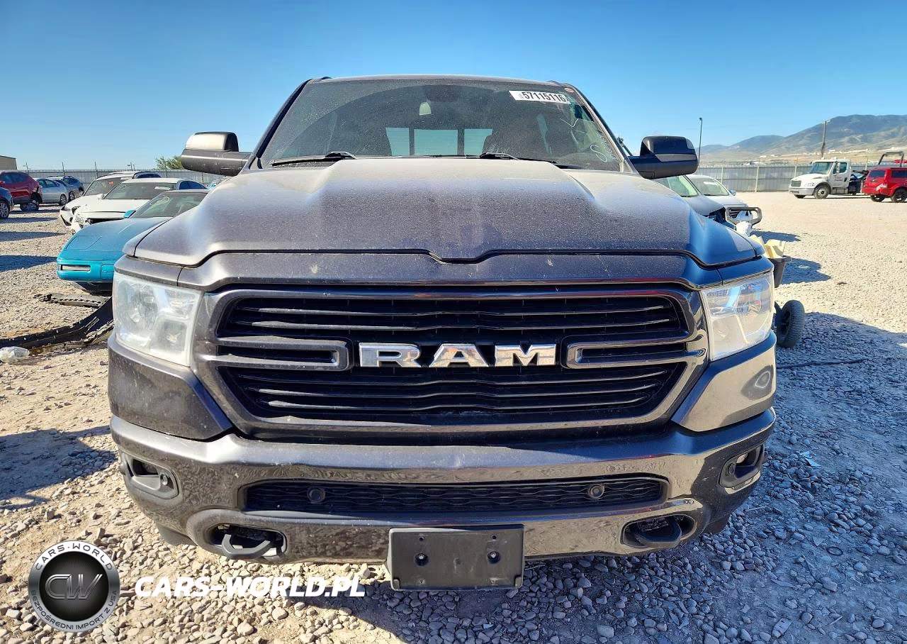 2019 Ram 1500 Big Horn VIN:1C6SRFFT2KN626407 - 5
