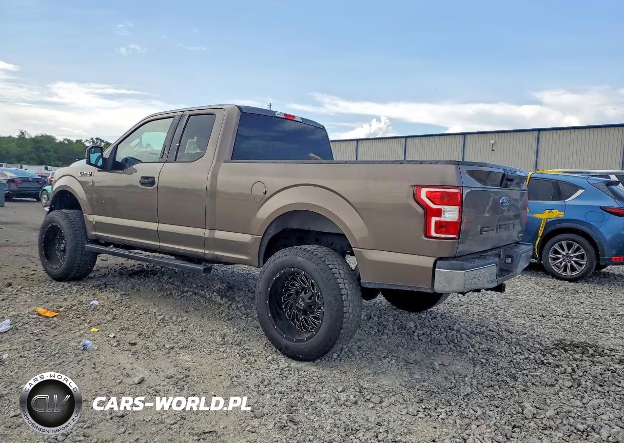 2018 Ford F150 Super Cab VIN:1FTEX1CP4JFC39923 - 2