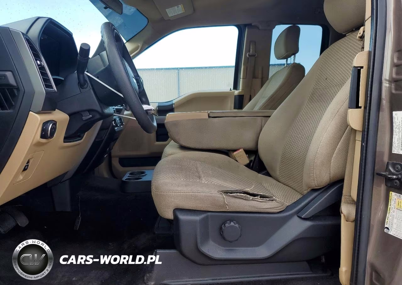 2018 Ford F150 Super Cab VIN:1FTEX1CP4JFC39923 - 7