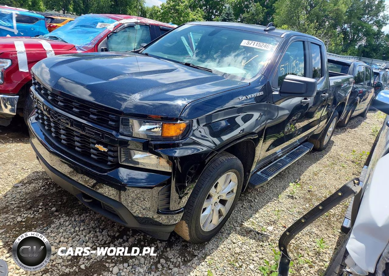 2020 Chevrolet Silverado K1500 Custom