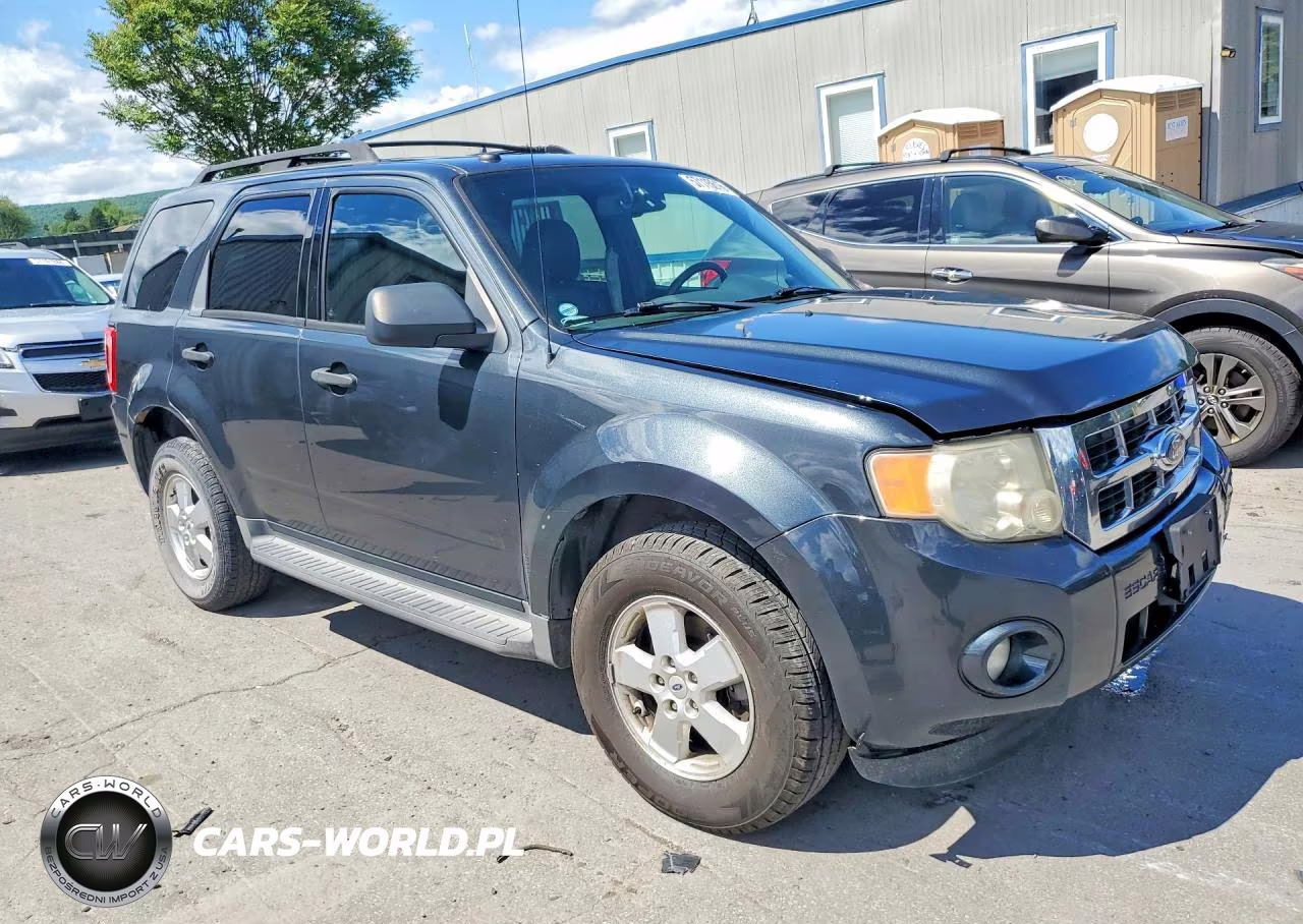 2009 Ford Escape Xlt VIN:1FMCU93G89KA44548 - 4