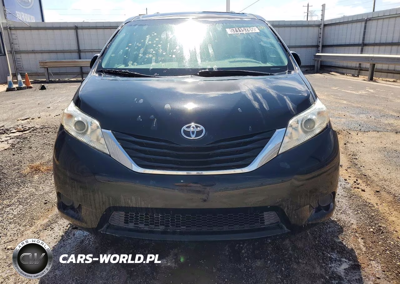 2014 Toyota Sienna Le VIN:5TDKK3DC9ES476356 - 5