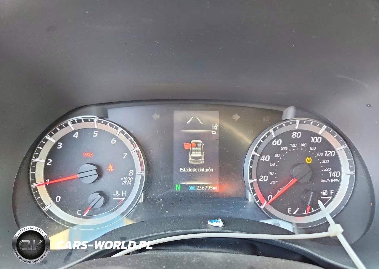 2022 Toyota Highlander L VIN:5TDCZRAH1NS550632 - 9