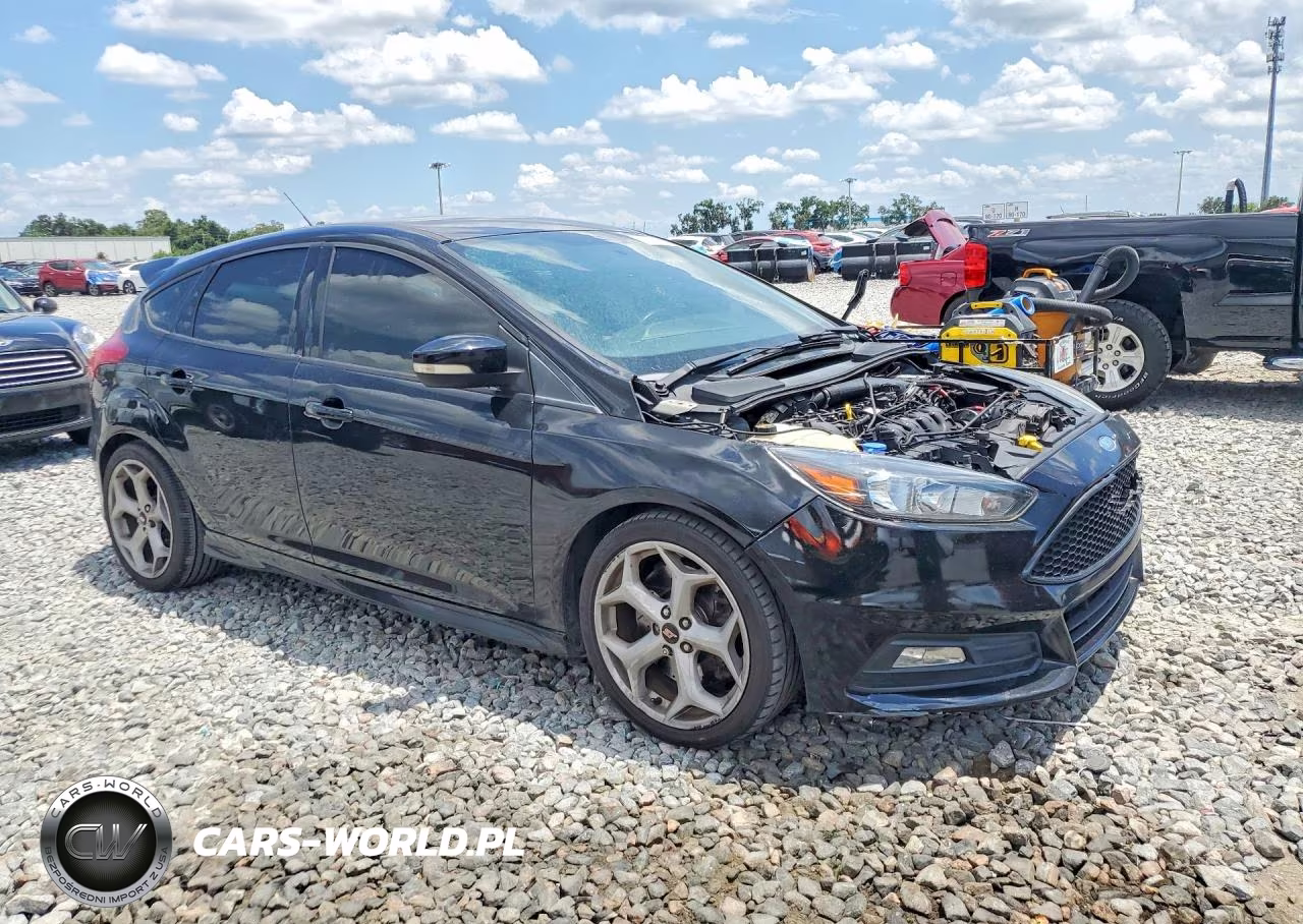 2018 Ford Focus St VIN:1FADP3L90JL238140 - 4