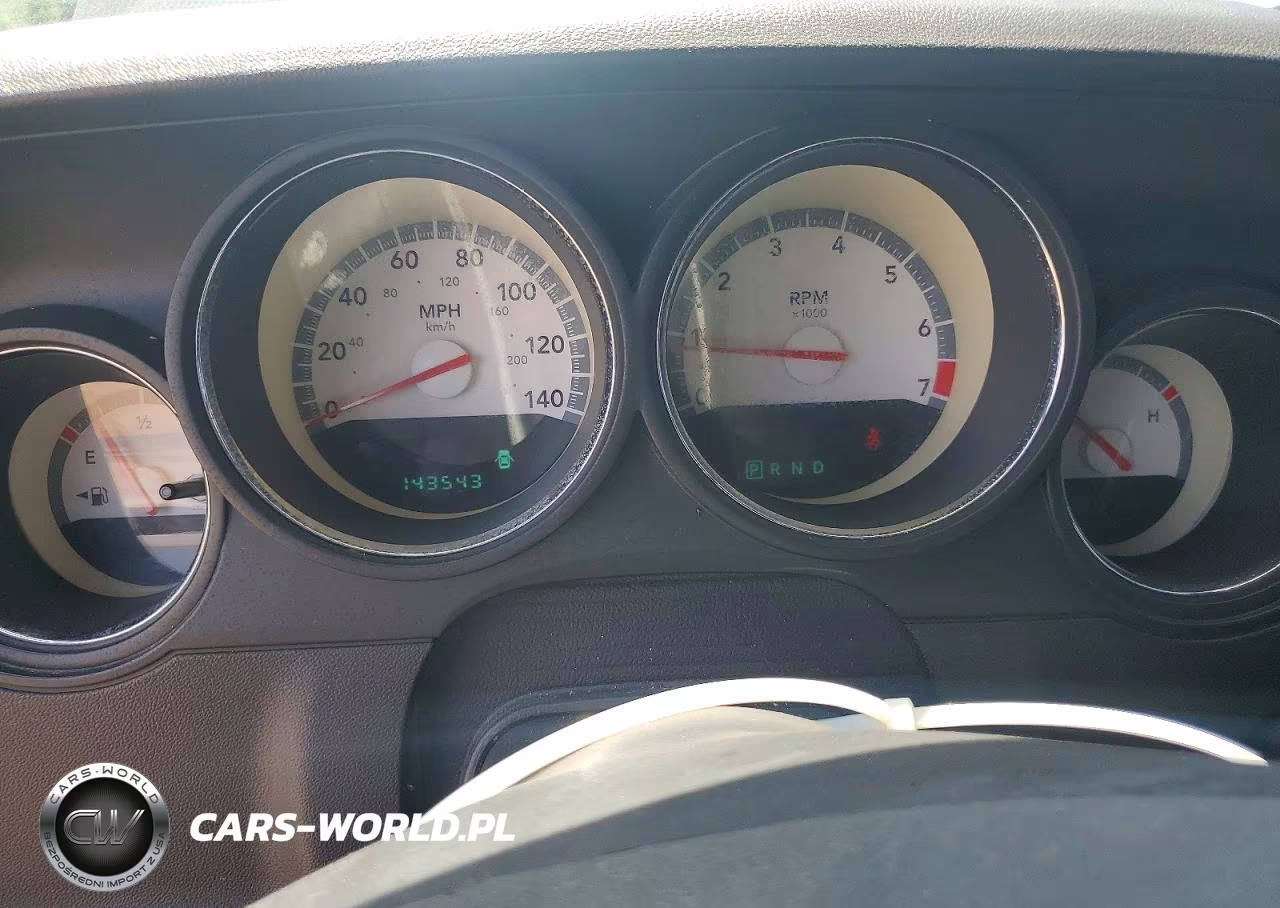 2010 Dodge Challenger Se VIN:2B3CJ4DV4AH205777 - 9