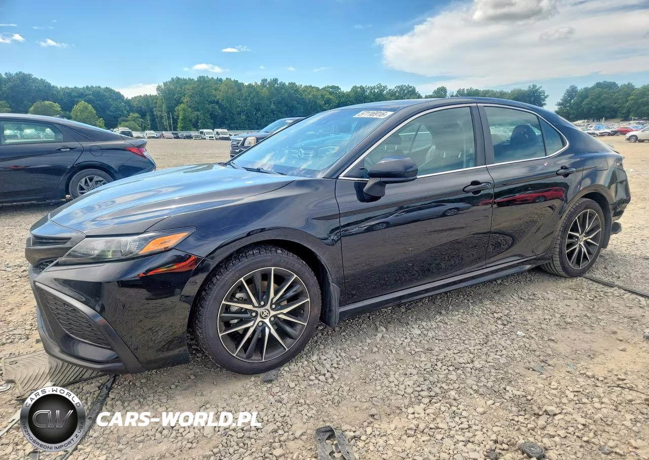 2021 Toyota Camry Se – zdjęcie 1 z 12