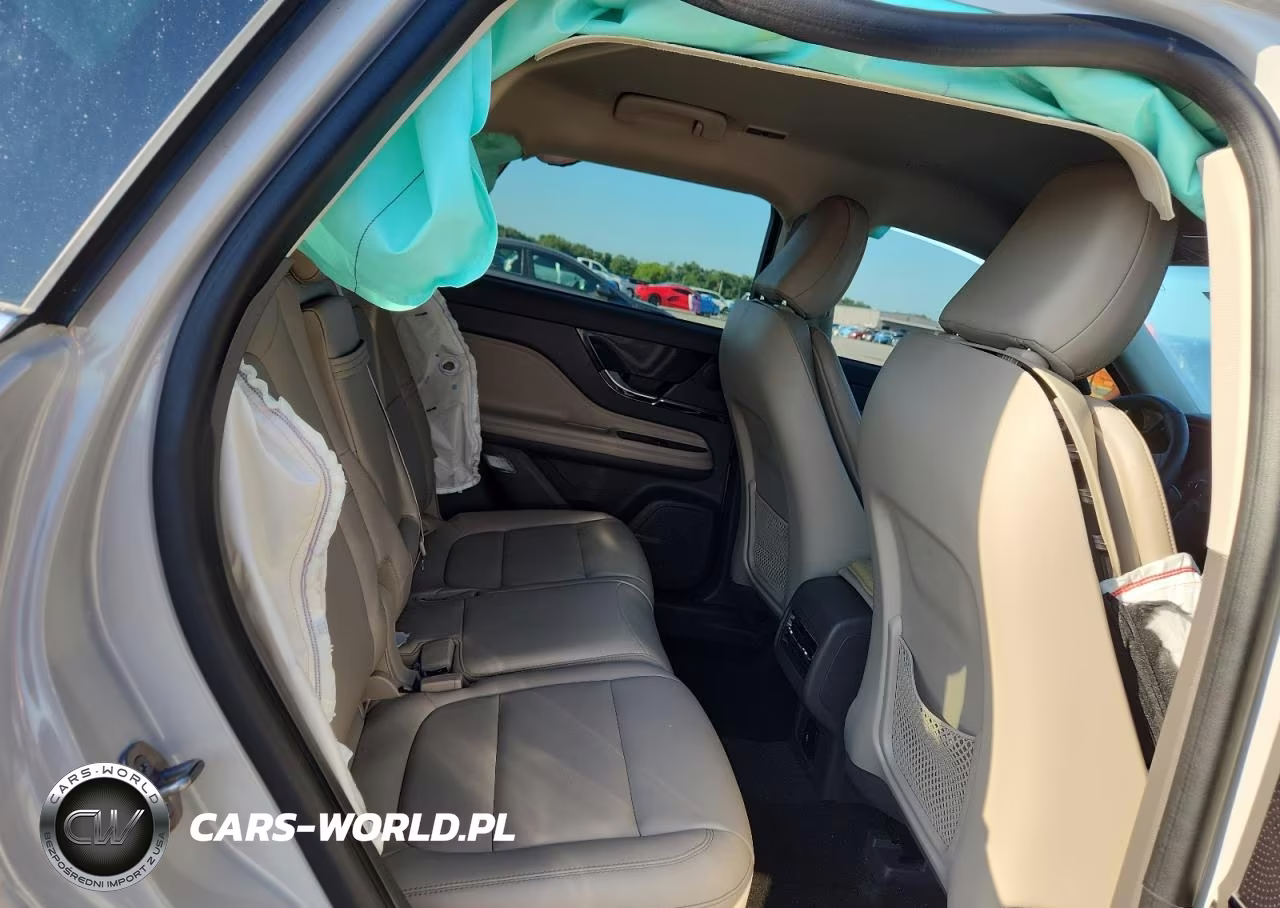 2023 Lincoln Corsair VIN:5LMCJ1CAXPUL20331 - 11