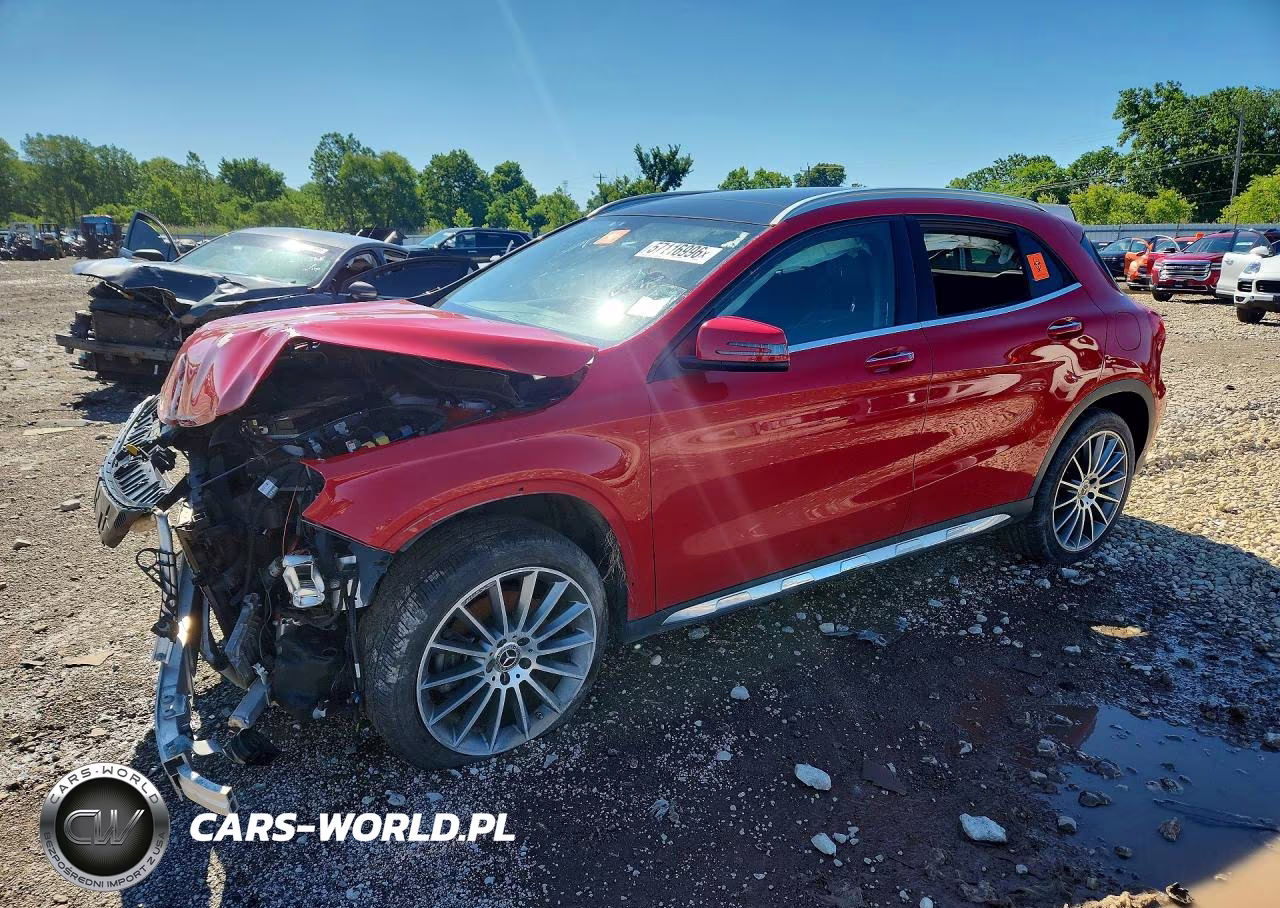 2018 Mercedes-Benz Gla 250 4Matic – zdjęcie 1 z 12