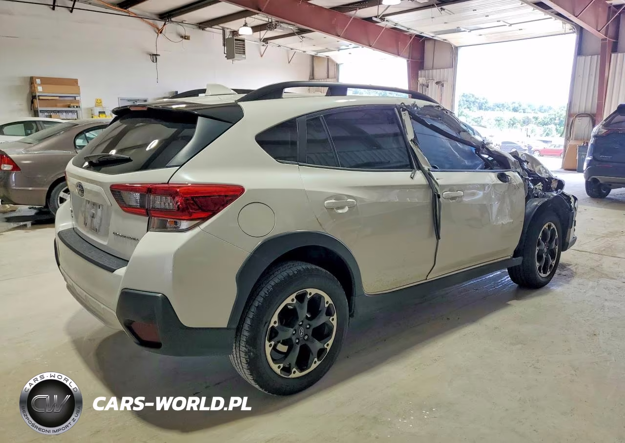 2021 Subaru Crosstrek Premium VIN:JF2GTAPC3MH669979 - 3