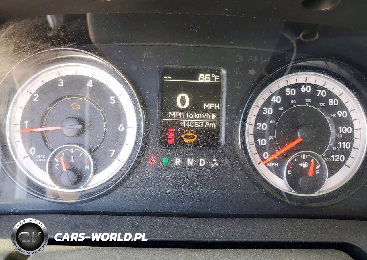 2022 Ram 1500 Classic Tradesman VIN:1C6RR7FG9NS152680 - 9