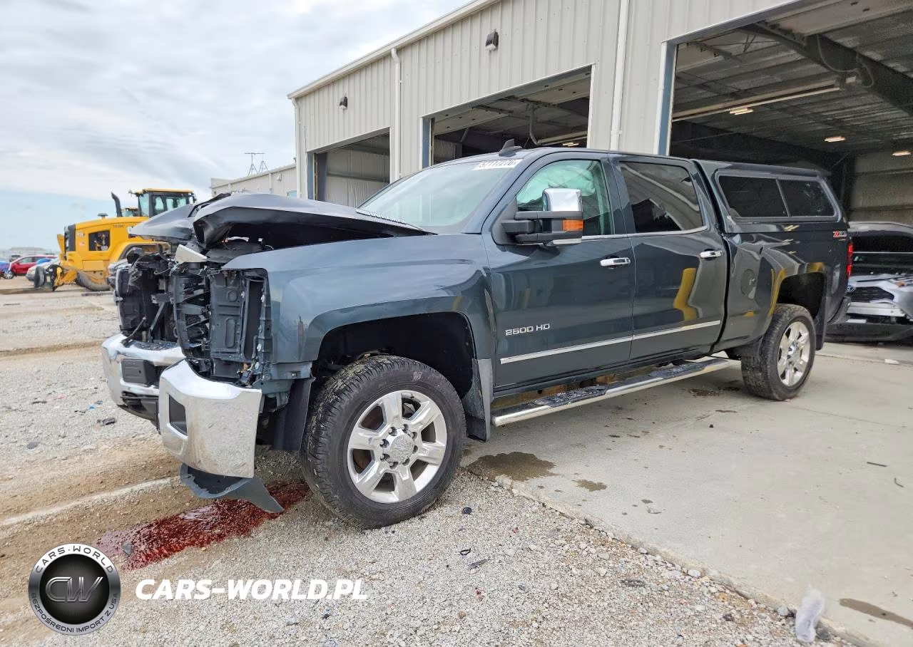 2017 Chevrolet Silverado K2500 Heavy Duty Ltz – zdjęcie 1 z 12