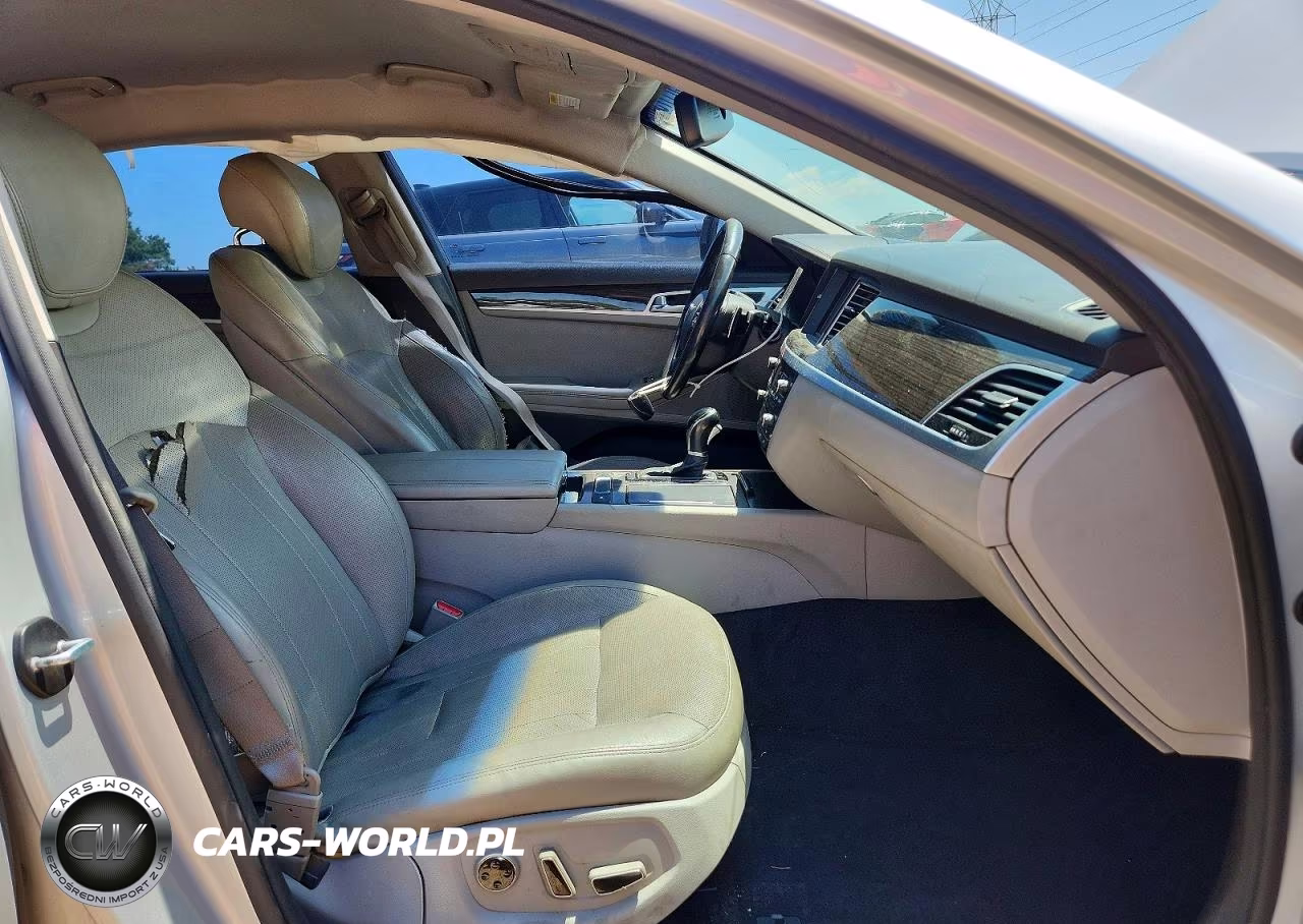 2015 Hyundai Genesis 3.8L VIN:KMHGN4JE7FU067595 - 7